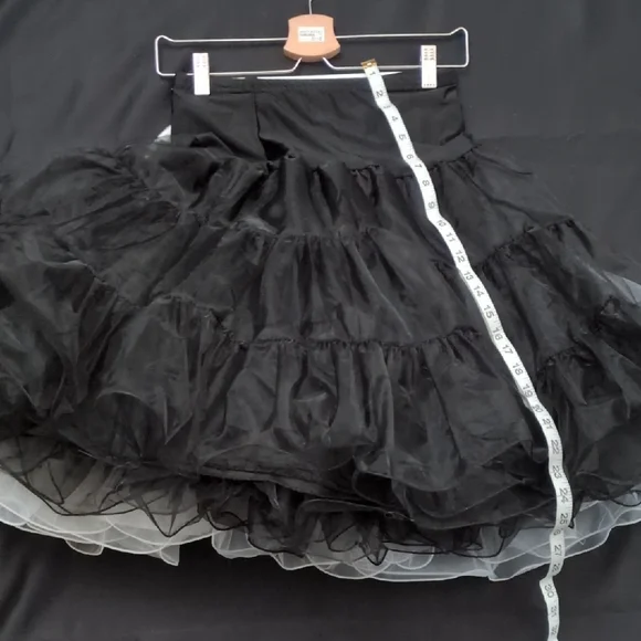 Modcloth  Black + White Mid Petticoat Skirt - Picture 2 of 4